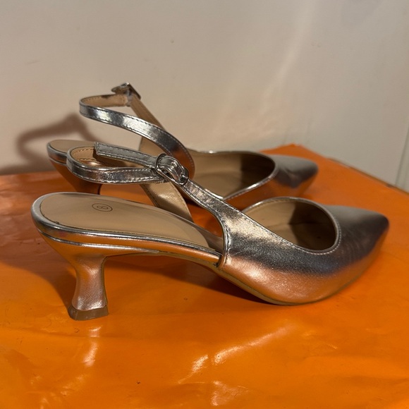 Silver kitten heels - Picture 4 of 7